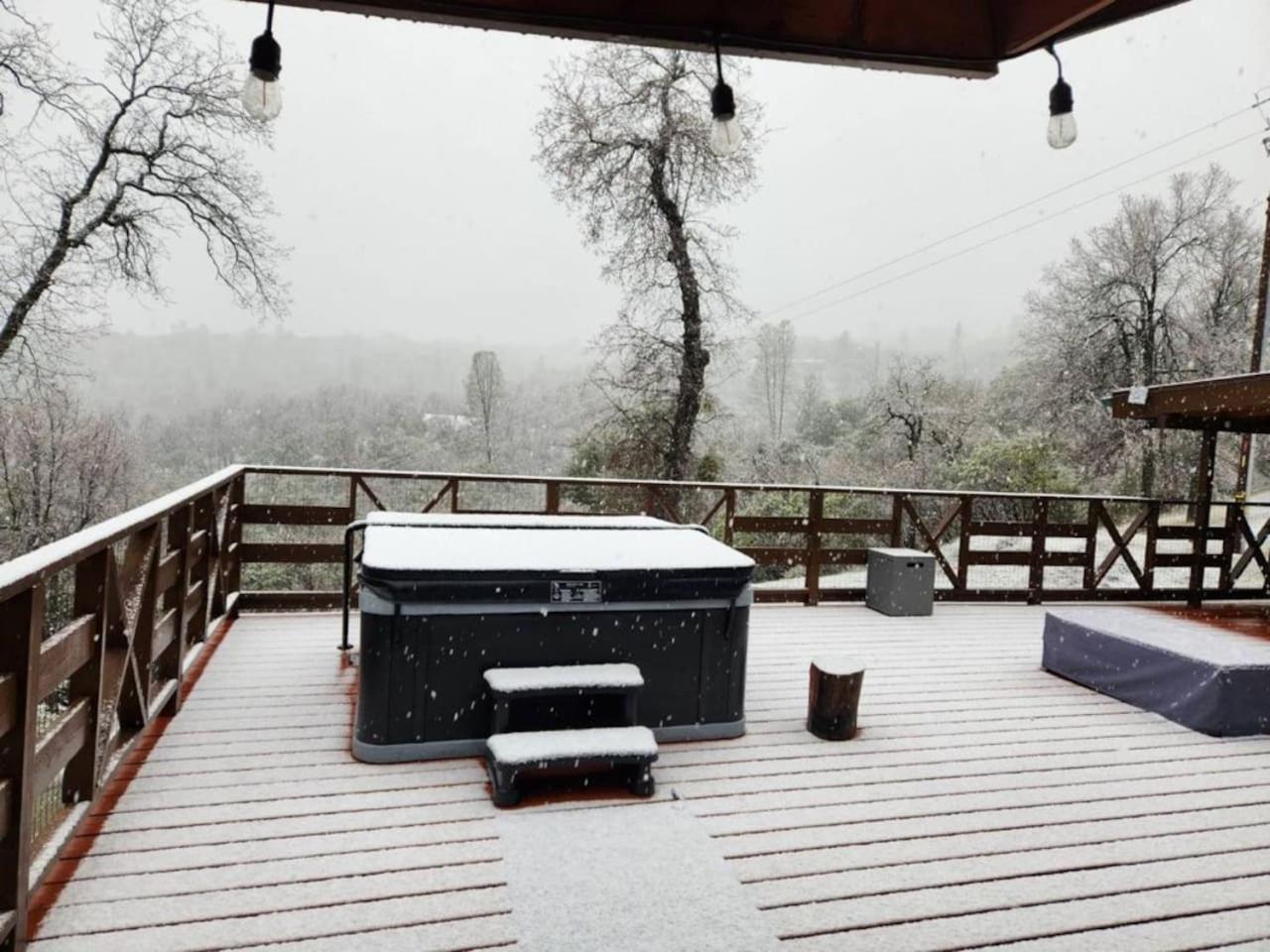 10-Acre Forest Villa, Single Floor, Hot Tub, Patio Oakhurst Exterior photo