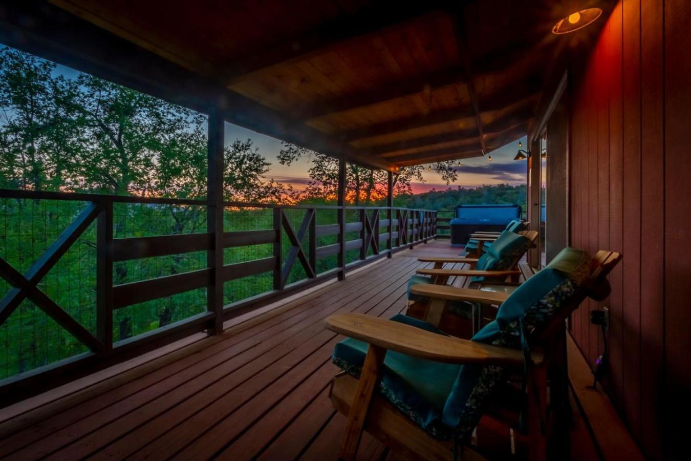 10-Acre Forest Villa, Single Floor, Hot Tub, Patio Oakhurst Exterior photo