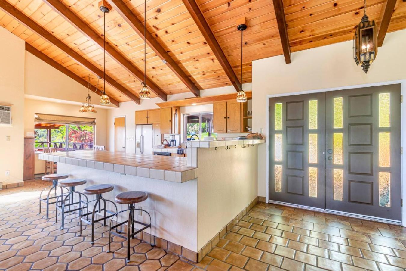 10-Acre Forest Villa, Single Floor, Hot Tub, Patio Oakhurst Exterior photo