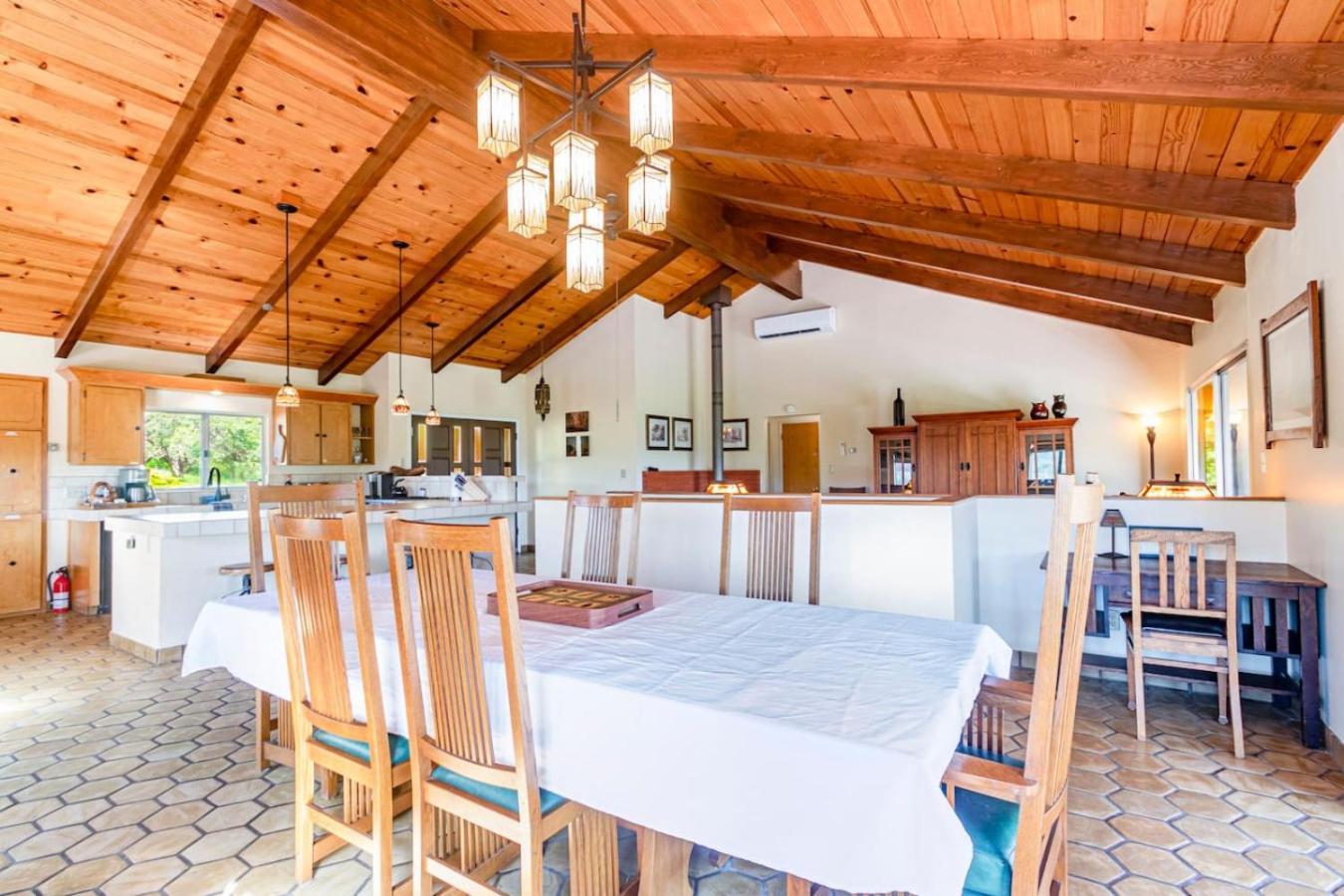 10-Acre Forest Villa, Single Floor, Hot Tub, Patio Oakhurst Exterior photo